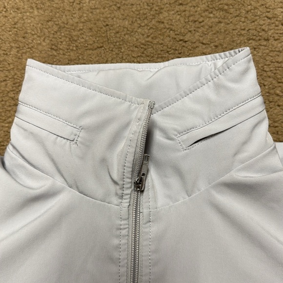 Banana Republic light jacket. Size Small Petite - Picture 3 of 7